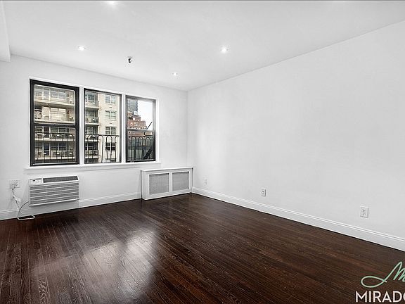 4th image of 1435 York Ave APT 6d