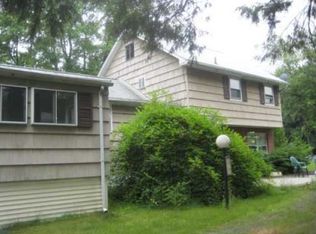 160 W Clarkstown Rd, New City, NY 10956