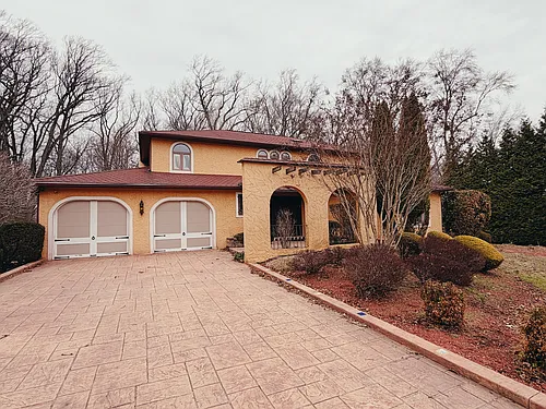 1317 Mettler Rd Photo 1