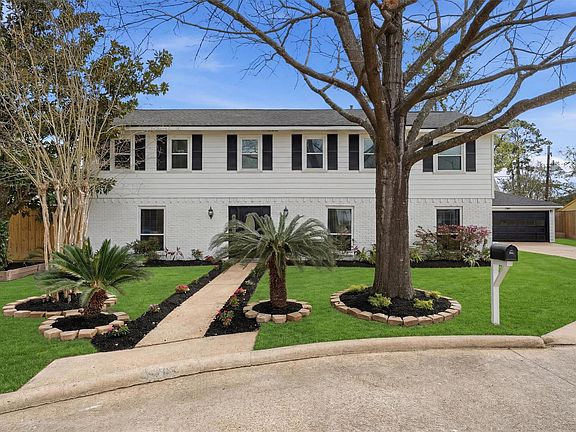 2nd image of 5706 Randon Rd