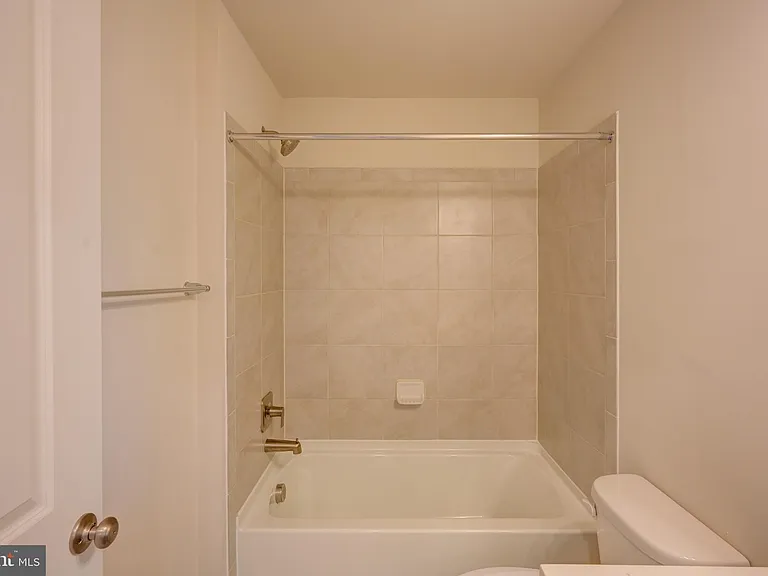 5059 Silver Oak Dr — Photo 24