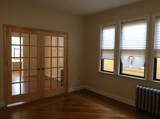 2840 36th St, Long Island City, NY 11103