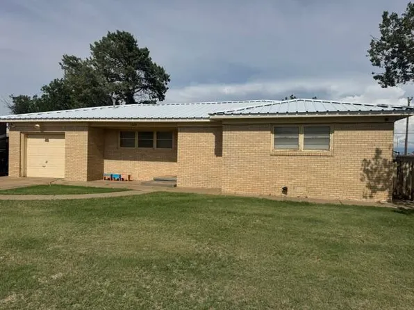 1208 Main Ave, Ralls, TX 79357