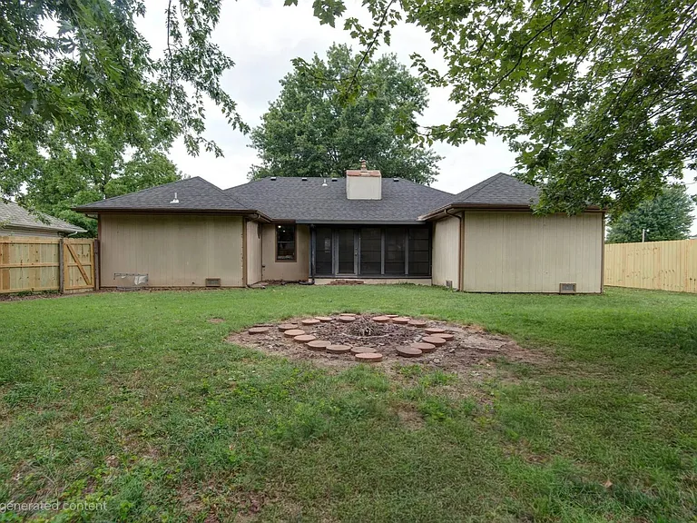 2626 N Wildberry Ct — Photo 15