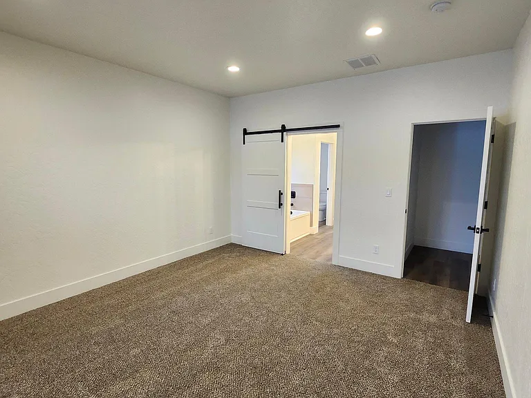 13533 N Bale St — Photo 10