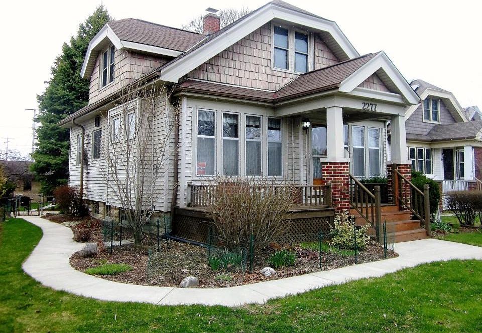 1st image of 2277 Ludington Ave