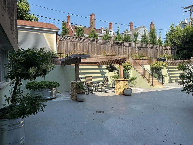 1770 Bryant Ave S #217 — Photo 26