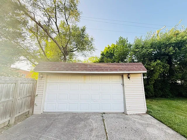 4021 Silsby Rd — Photo 27