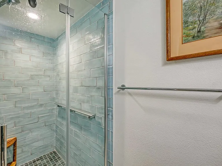 631 N Orange Ave #107 — Photo 19