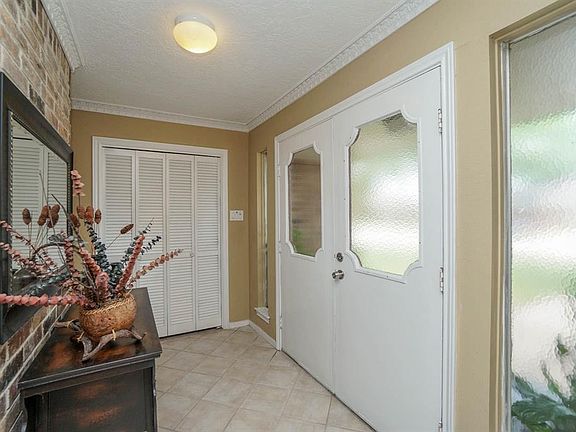 4th image of 22426 Smokey Hill Dr