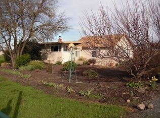 245 Mountain View Ave, Santa Rosa, CA 95407