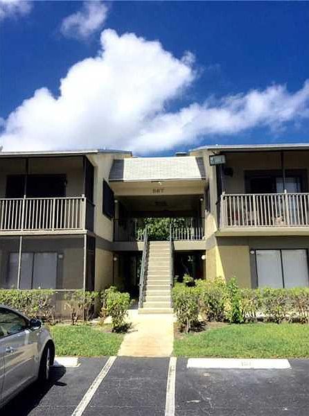 1st image of 567 Trace Cir APT 210