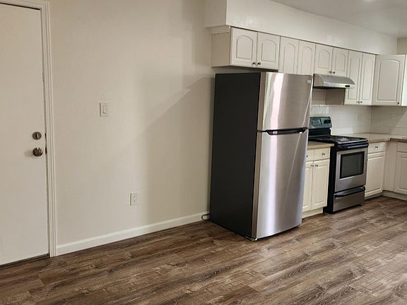 3rd image of 4840 W Mountain View Dr APT 4
