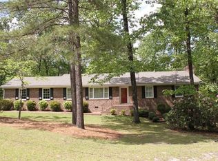 175 Halcyon Dr, Southern Pines, NC 28387