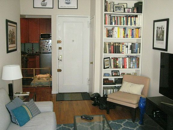 4th image of 155 W 76th St #2F