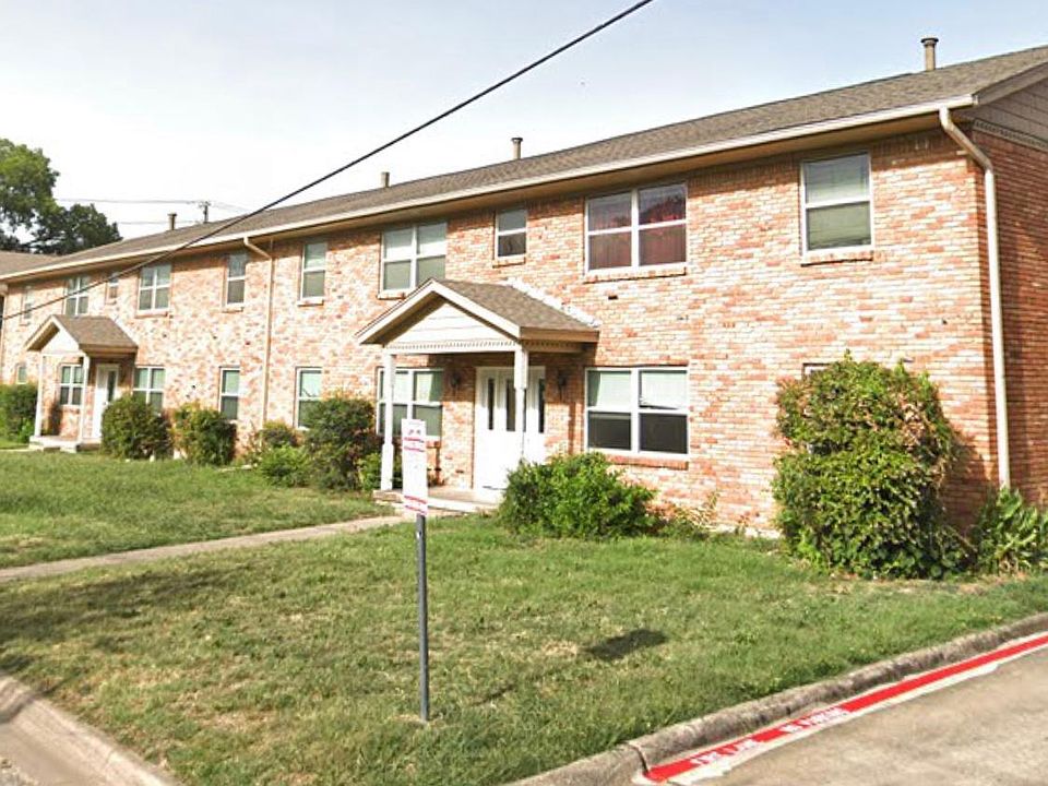 1st image of 2266 W Oak St #12