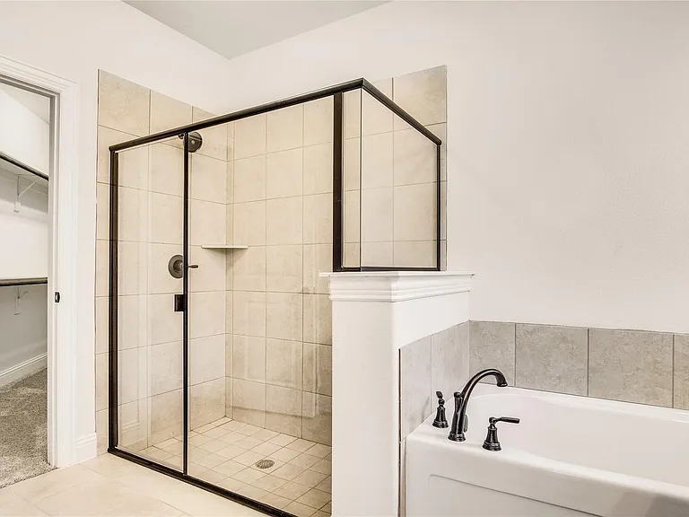 204 Flower Ridge Dr — Photo 20