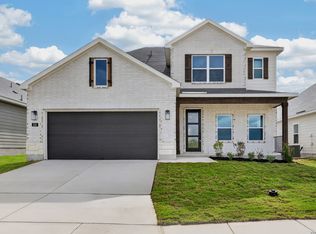 226 Brood Dr, Adkins, TX 78101