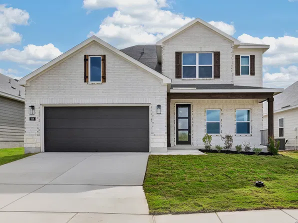 226 Brood Dr, Adkins, TX 78101