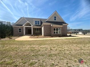 1931 Blazing Star Ct, Statham, GA 30666