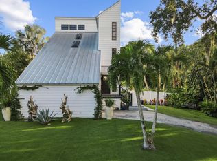 2434 Cardinal Lane Palm, Beach Gardens, FL 33410