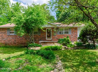 1412 Wilson Rd, Knoxville, TN 37912