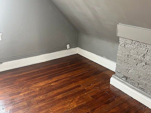 4th image of 923 McPherson Ave