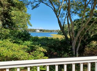 8 Benefit St, East Falmouth, MA 02536