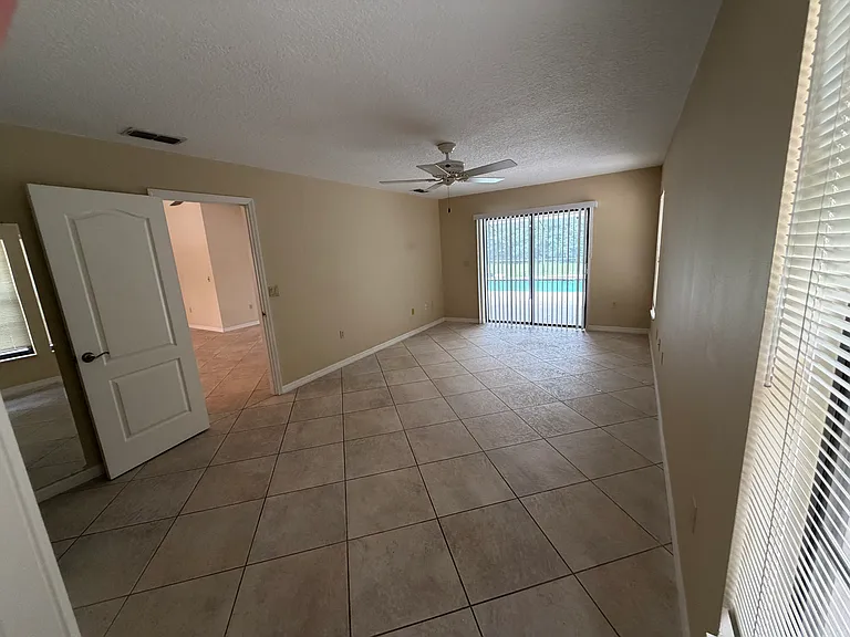 1196 Corolla Ave — Photo 9