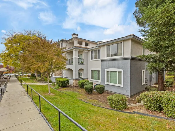 701 Gibson Dr APT 927, Roseville, CA 95678