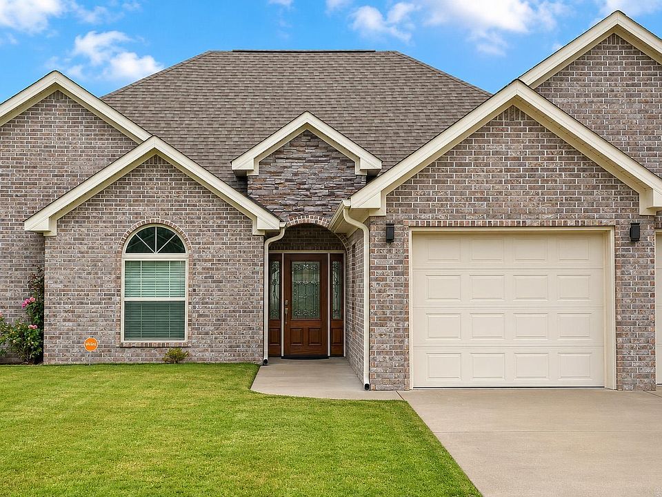 1st image of 205 Shamsie Ln