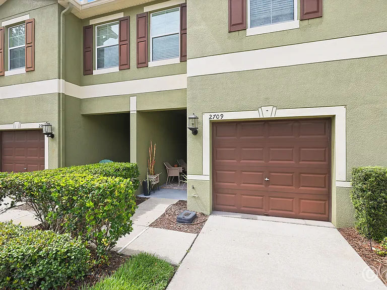 2709 Isabella Valley Ct — Photo 15
