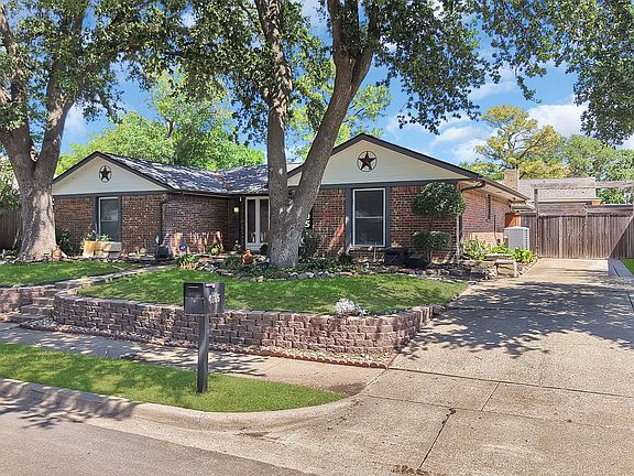 2nd image of 4605 Bayberry Ln