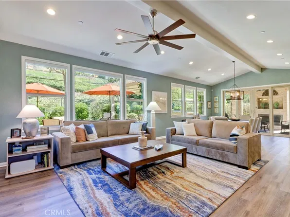 10 Cerrero Ct, Mission Viejo, CA 92694