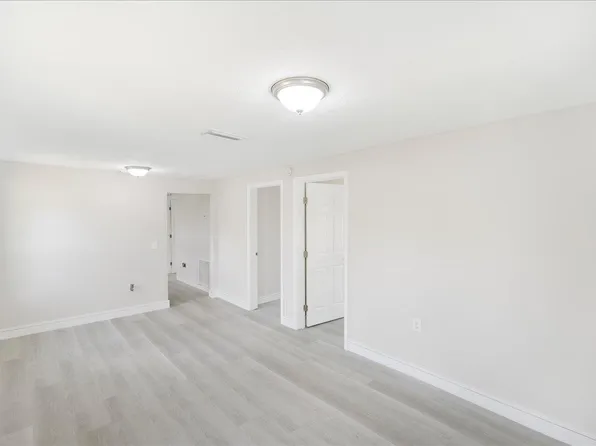 1214 N 13th Street, Fort Pierce, FL 34950