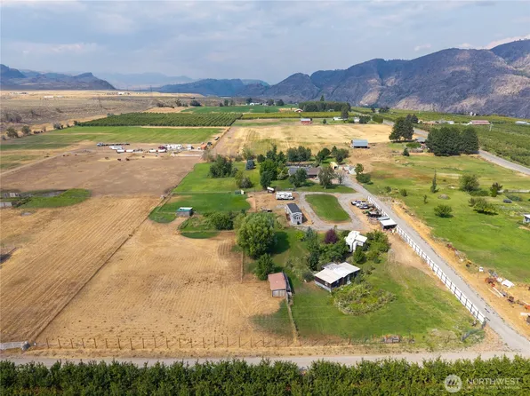 4 Peacock Lane, Omak, WA 98841