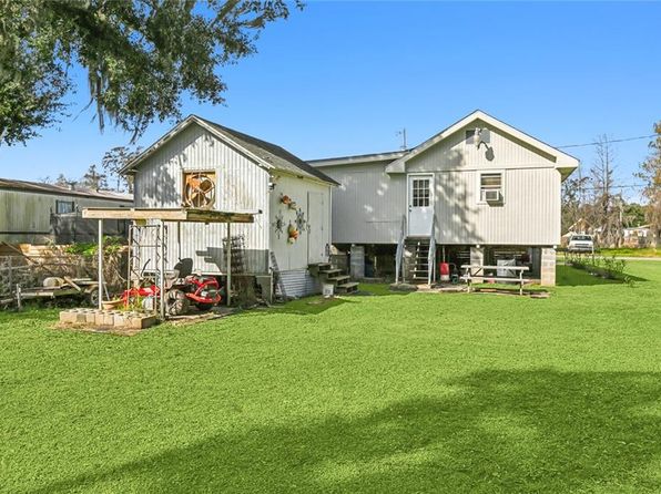 541 Mathew St, Lafitte, LA 70067