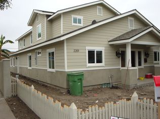 1241 W Myrtle St, Santa Ana, CA 92703