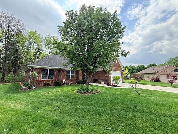 3rd image of 13129 N Tower Ct
