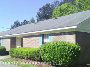 236 Helen Cir APT B, Starkville, MS 39759