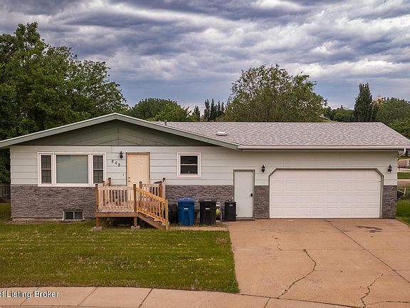 2nd image of 848 Bighorn Dr