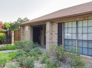 160 Spencer Ln APT 401, San Antonio, TX 78201