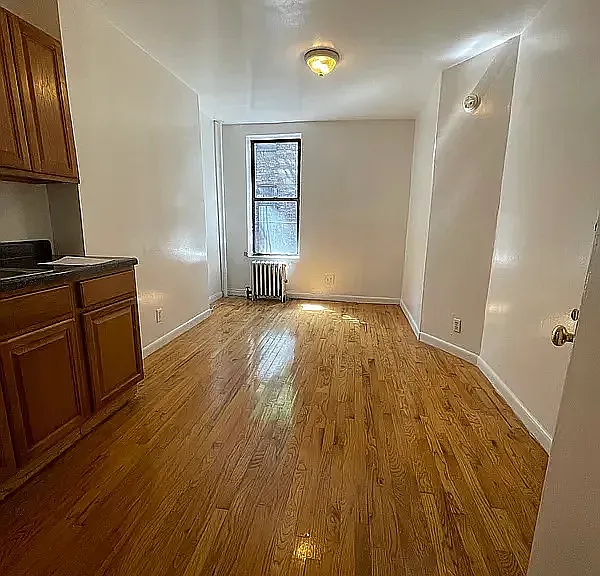 412 W 56th St #15 — Photo 1