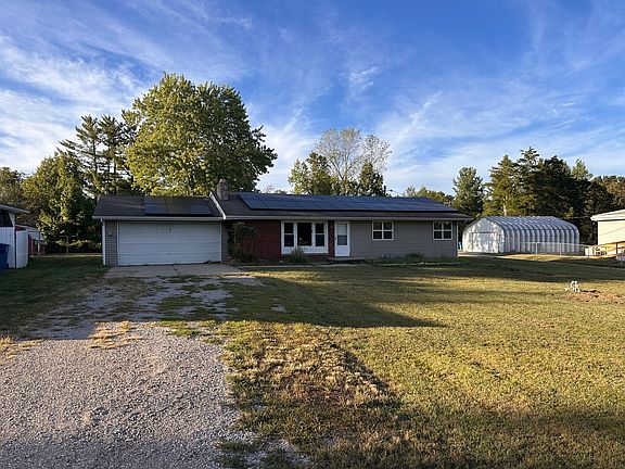 2nd image of 16 Turner Dr