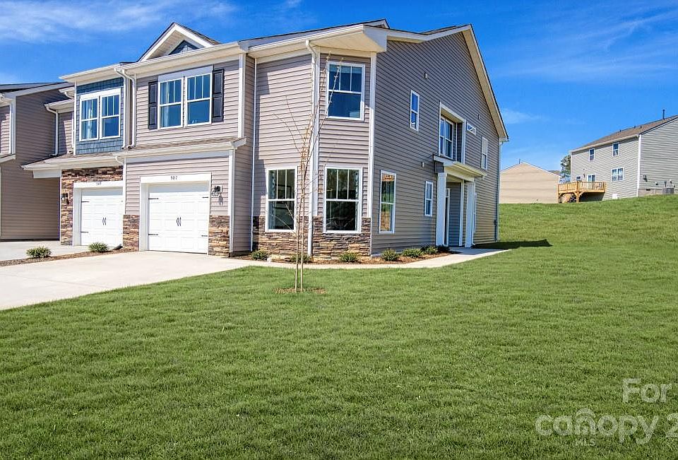 33 Cedar Hill Rd, Hendersonville, NC 28792 Zillow