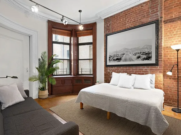 293 Riverside Dr APT 2B, New York, NY 10025