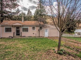 102 Hogeye Hollow Rd, Dayton, WA 99328