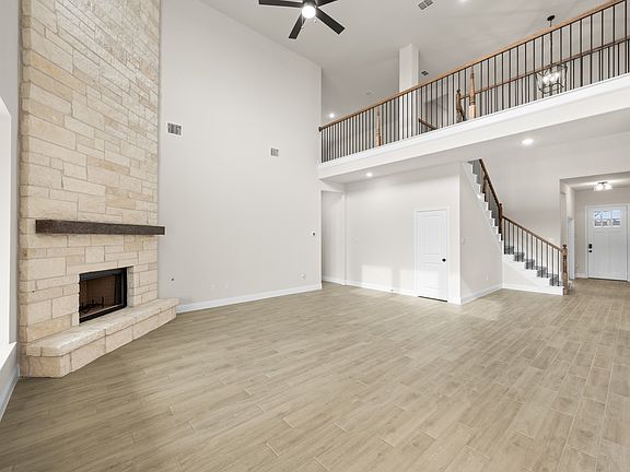 7th image of this home