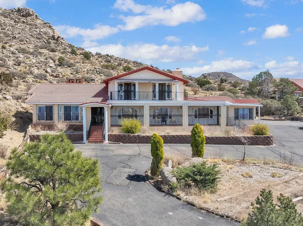 1512 La Tuna Pl SE, Albuquerque, NM 87123