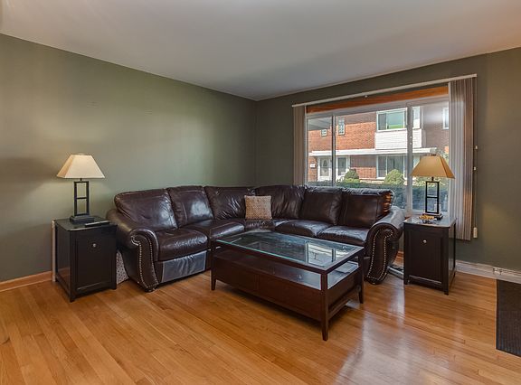 3rd image of 4901 Carol Ave #D